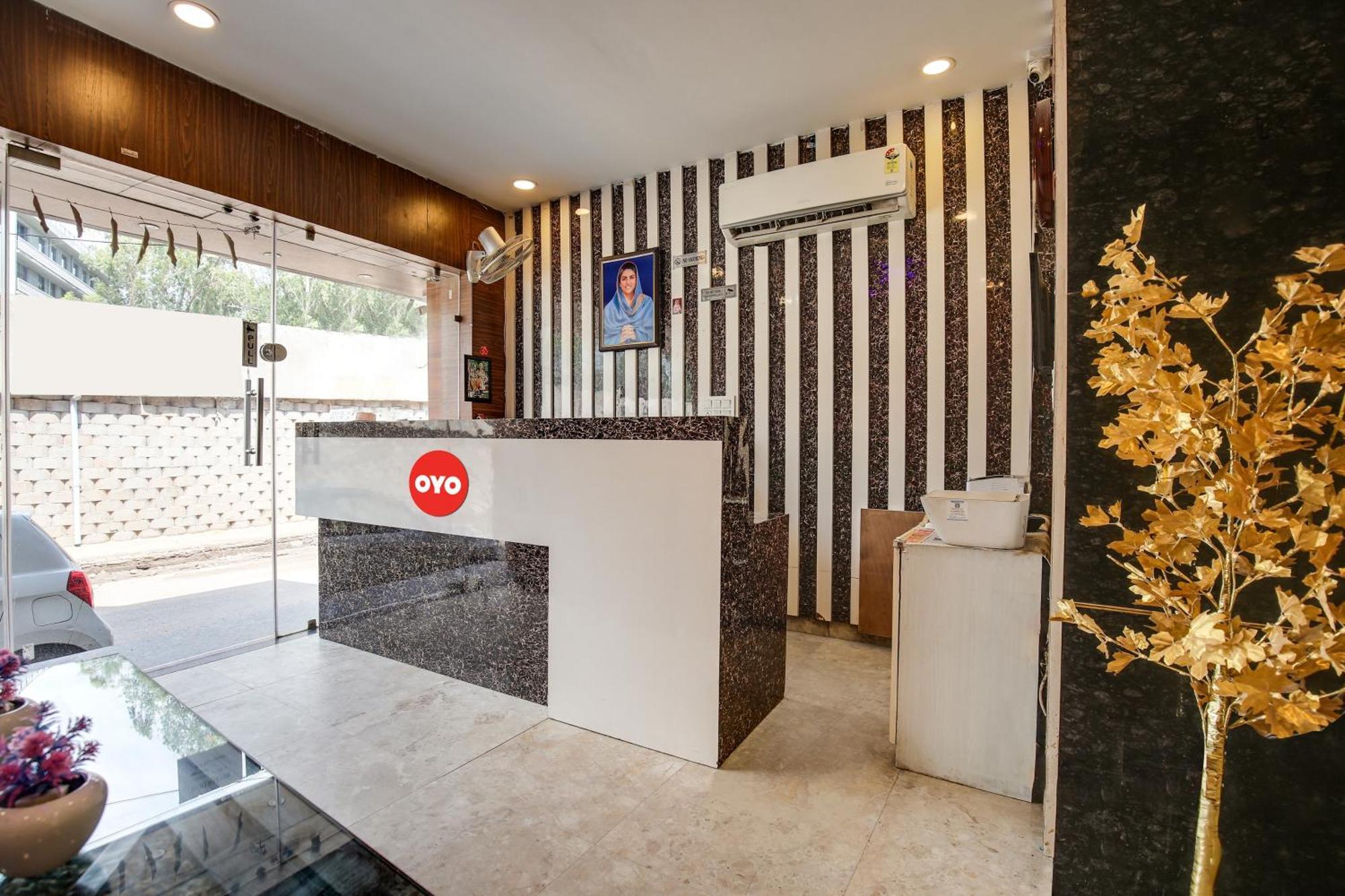 Zirakpur Hotel O Av Continental מראה חיצוני תמונה