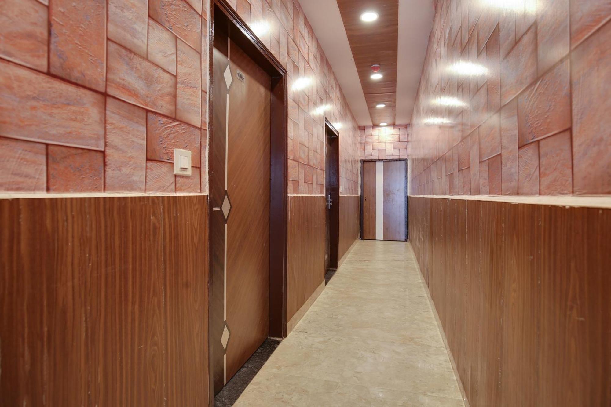 Zirakpur Hotel O Av Continental מראה חיצוני תמונה